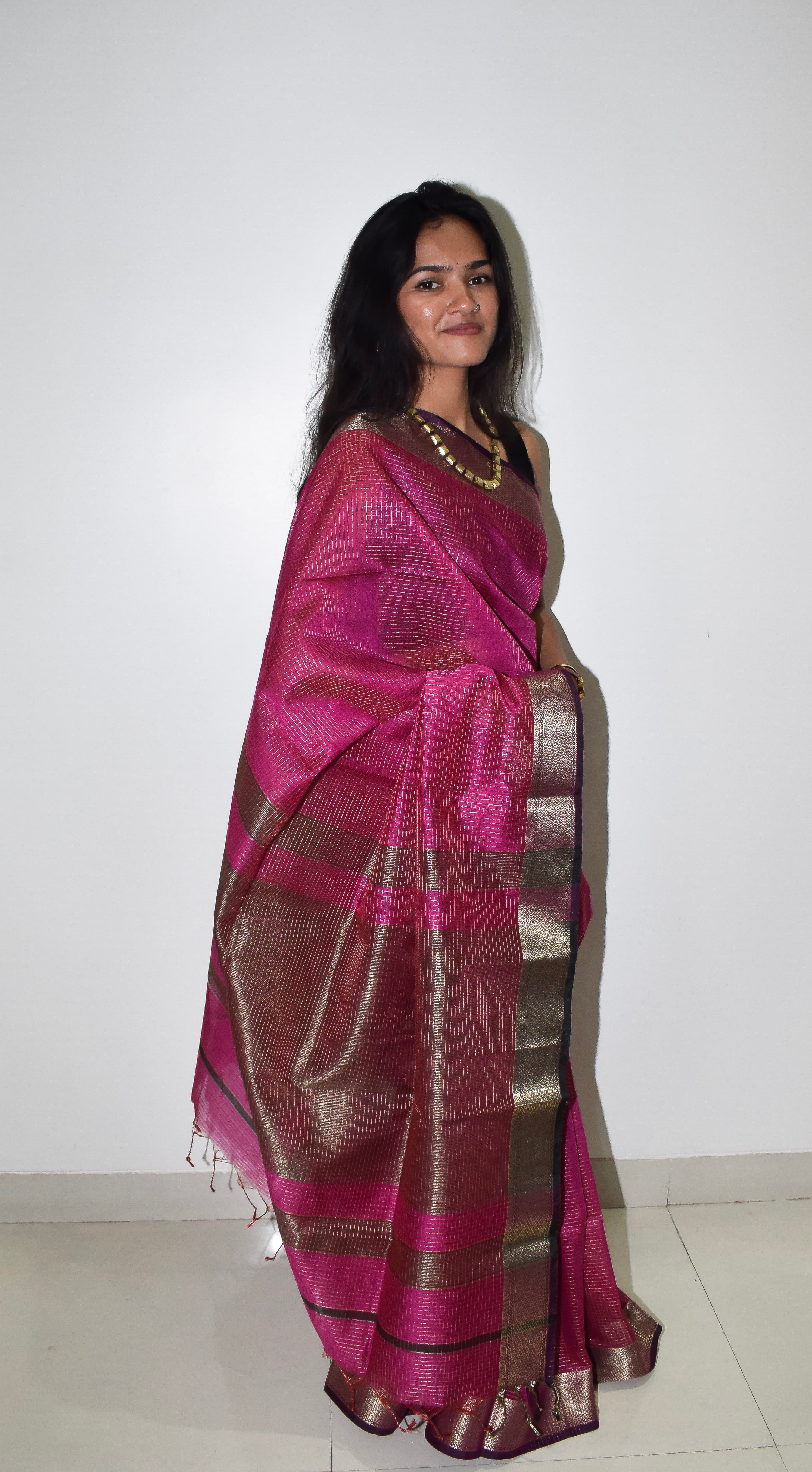 Cotton Silk Maheshwari Saree thumbnail 4