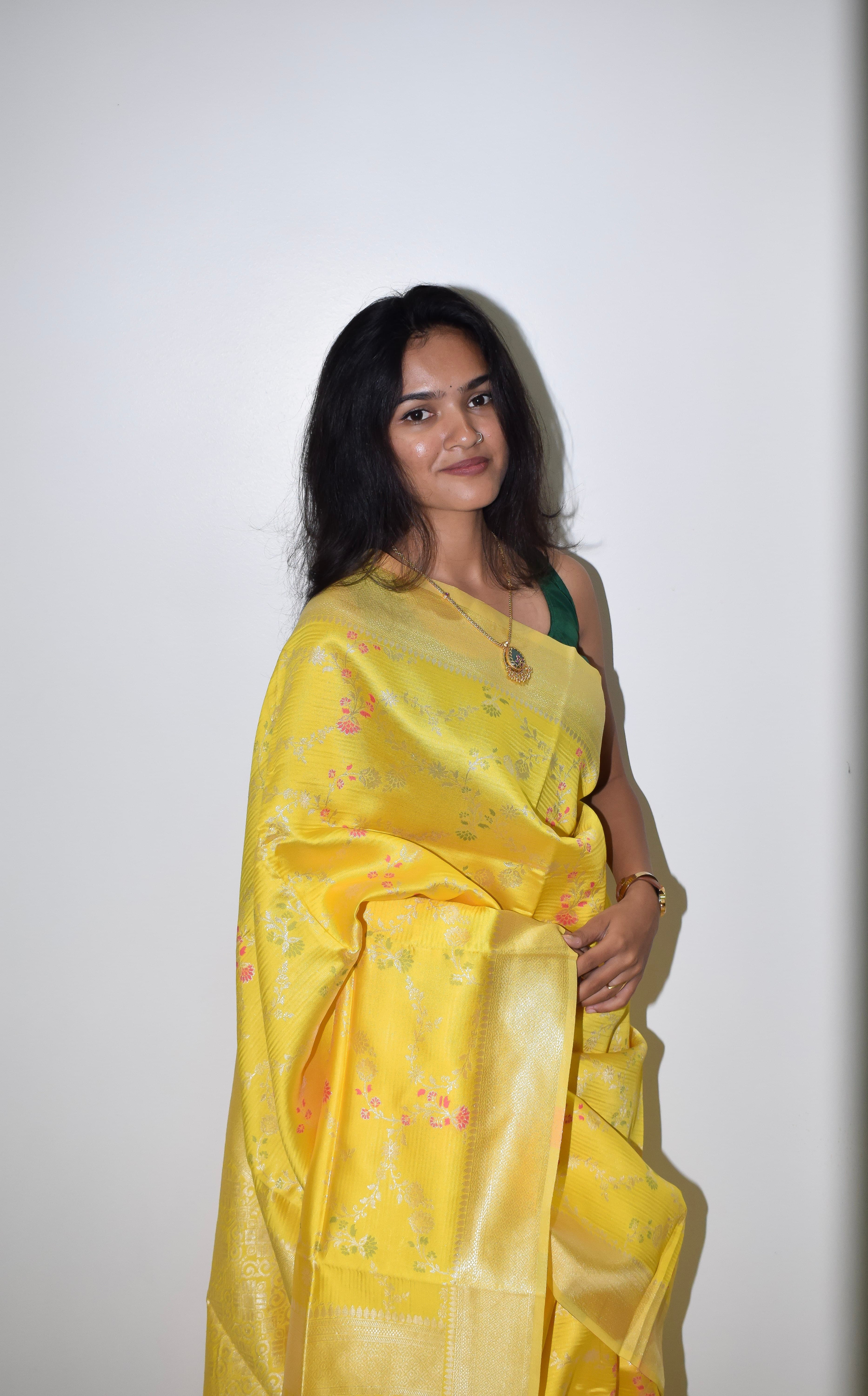 Yellow Semi Silk Saree thumbnail 3