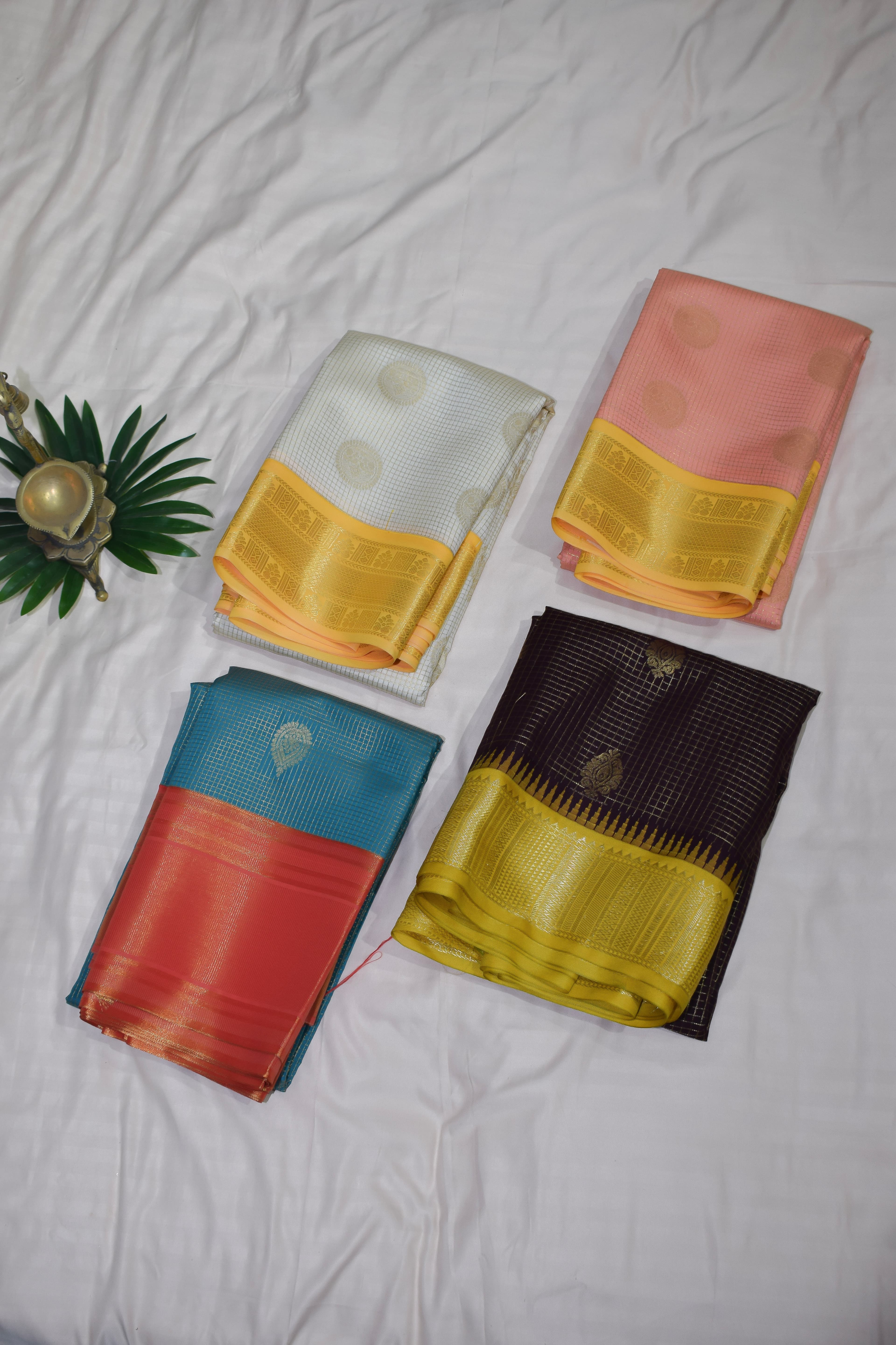 Kanchi Silk Saree thumbnail 2